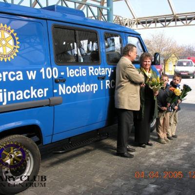 2005 04 Karetka 009 20160316 1206200677
